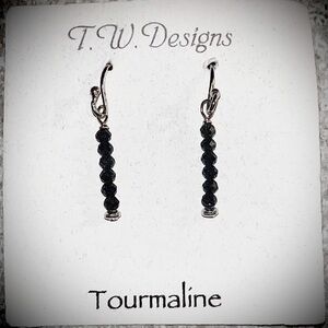 Faceted Black Tourmaline dangly earrings🖤🦋